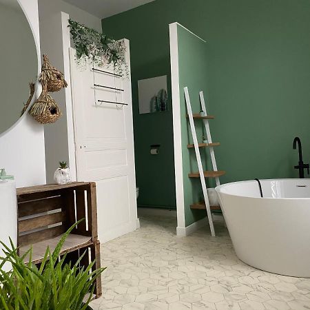 Hypolite Bed & Breakfast Avesnes-sur-Helpe ภายนอก รูปภาพ