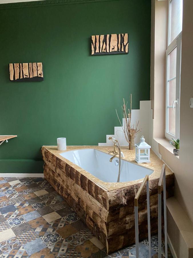 Hypolite Bed & Breakfast Avesnes-sur-Helpe ภายนอก รูปภาพ