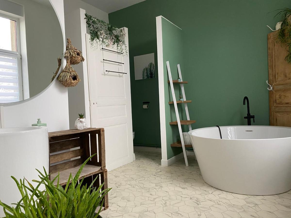 Hypolite Bed & Breakfast Avesnes-sur-Helpe ภายนอก รูปภาพ