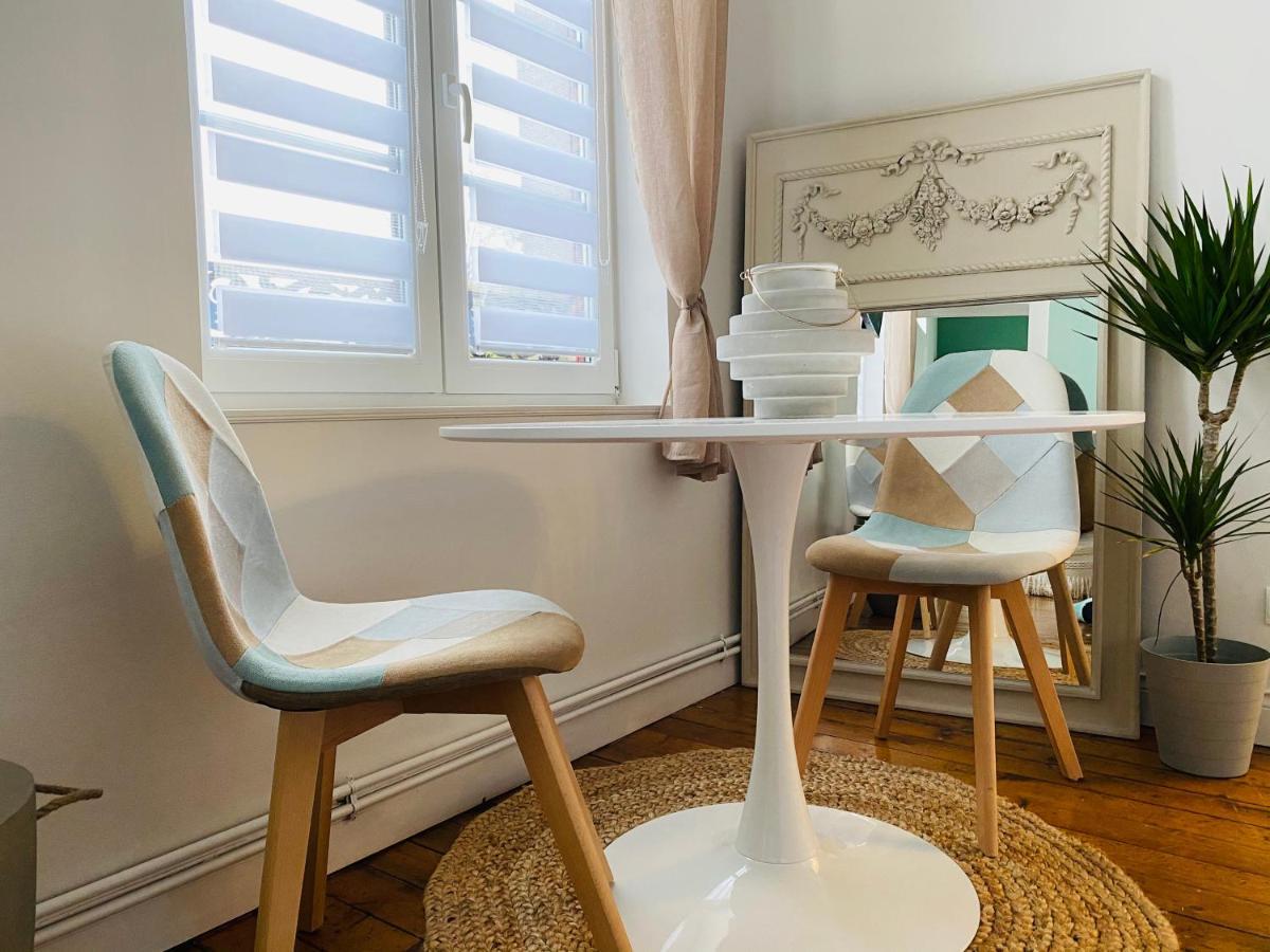 Hypolite Bed & Breakfast Avesnes-sur-Helpe ภายนอก รูปภาพ