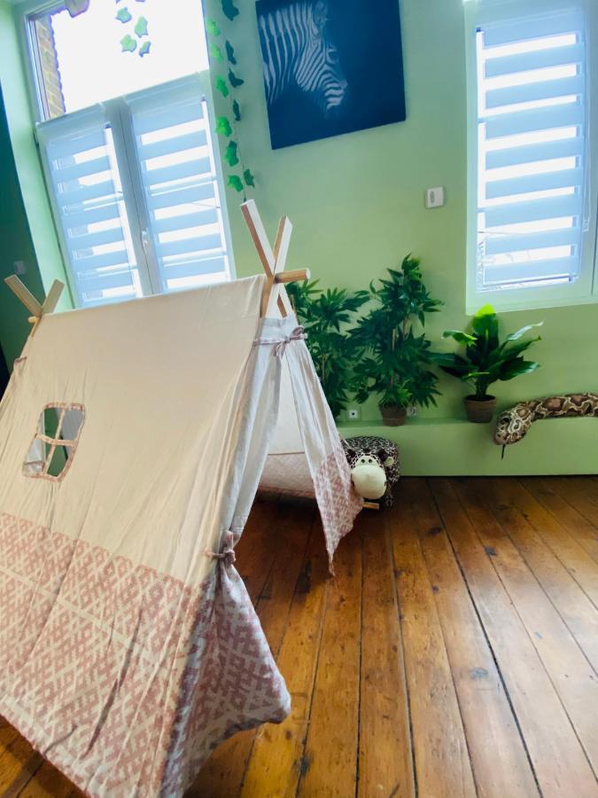 Hypolite Bed & Breakfast Avesnes-sur-Helpe ภายนอก รูปภาพ